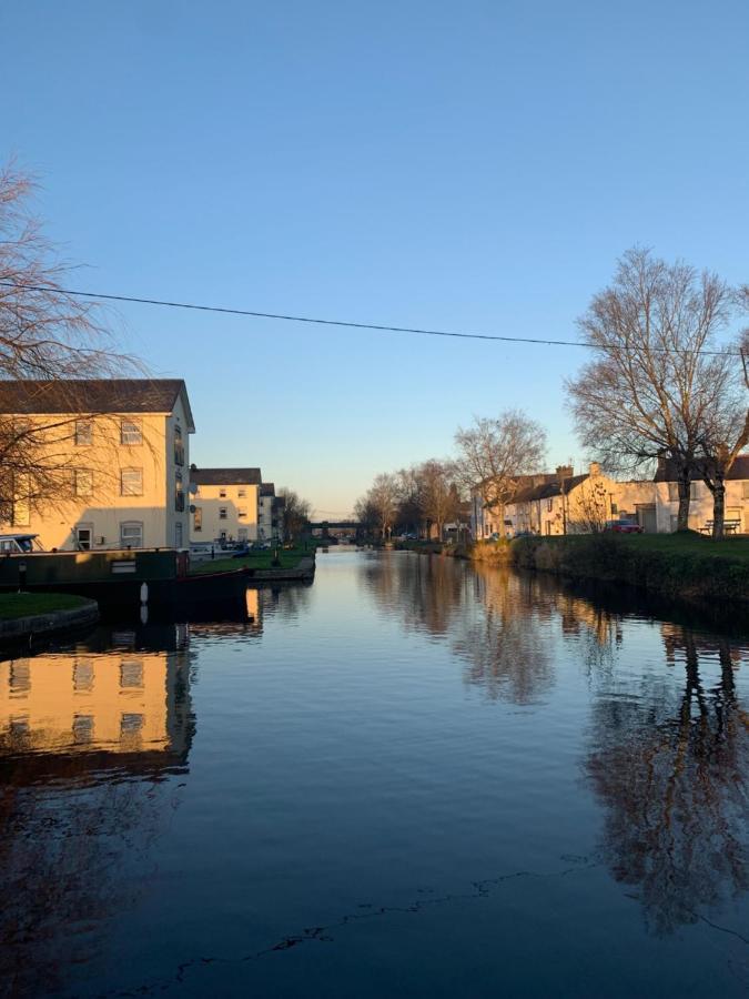 Stay Barrow Blueway - The Stables Monasterevin Экстерьер фото