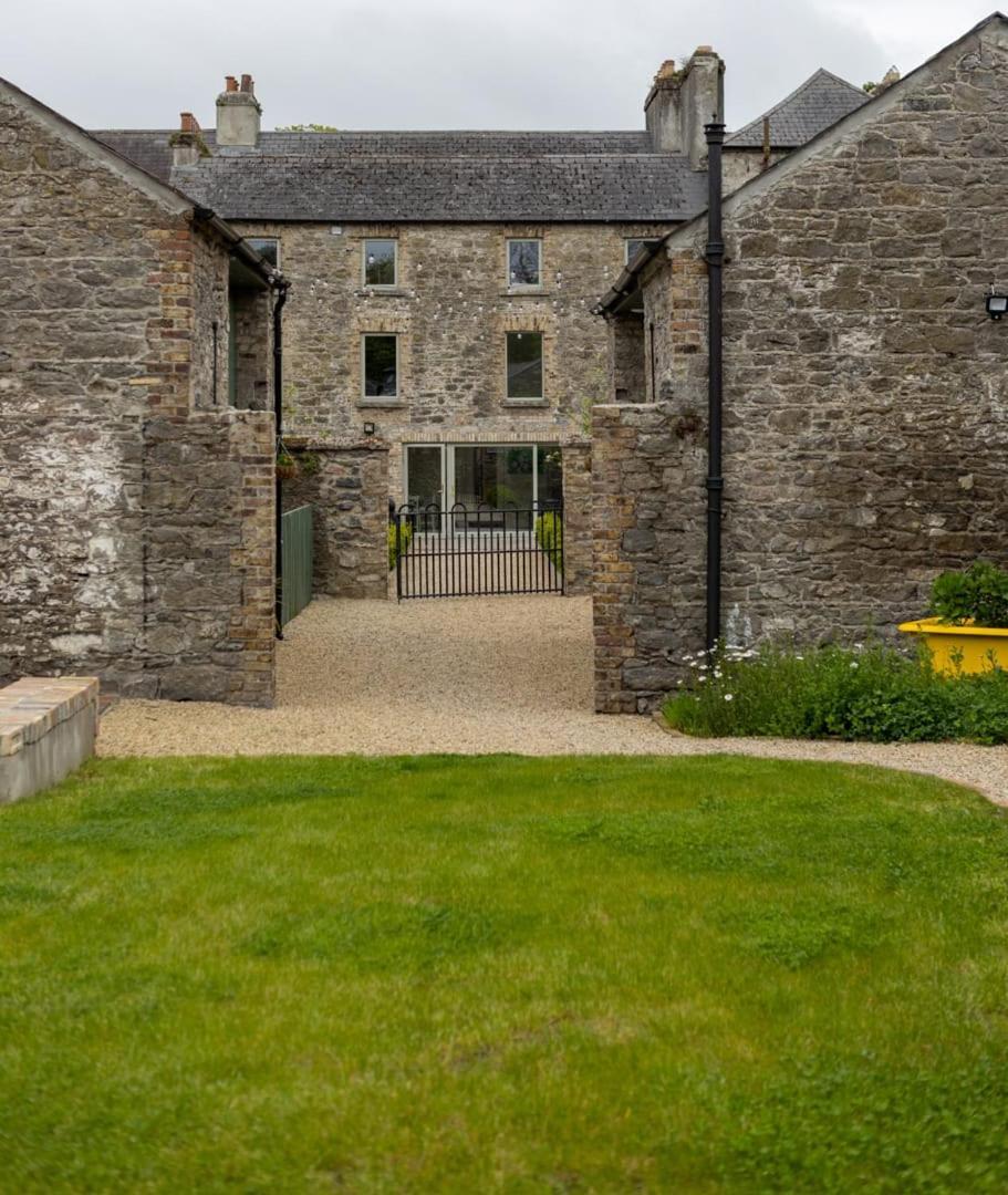 Stay Barrow Blueway - The Stables Monasterevin Экстерьер фото